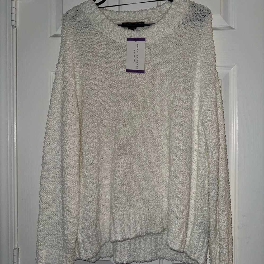 Cozy White Crew Neck Sweater